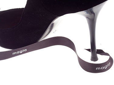 etiquetas de tela , etiquetas bordadas ,  etiquetas estampadas , cintas impresas y cintas personalizadas, ropa, etiquetas para ropa, madrid, dis