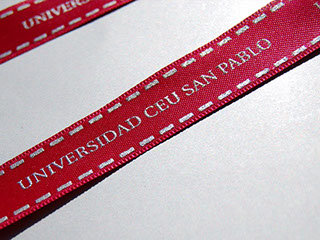 etiquetas de tela , etiquetas bordadas ,  etiquetas estampadas , cintas impresas y cintas personalizadas, ropa, etiquetas para ropa, madrid, dis