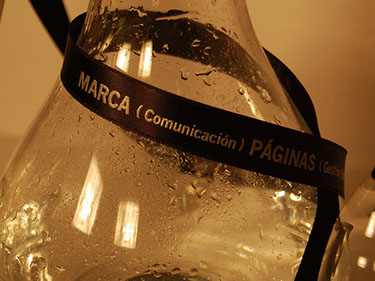 etiquetas de tela , etiquetas bordadas ,  etiquetas estampadas , cintas impresas y cintas personalizadas, ropa, etiquetas para ropa, madrid, dis