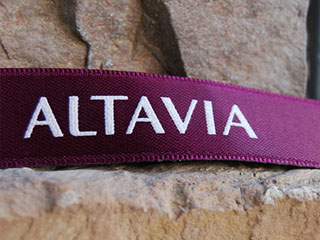 etiquetas de tela , etiquetas bordadas ,  etiquetas estampadas , cintas impresas y cintas personalizadas, ropa, etiquetas para ropa, madrid, dis